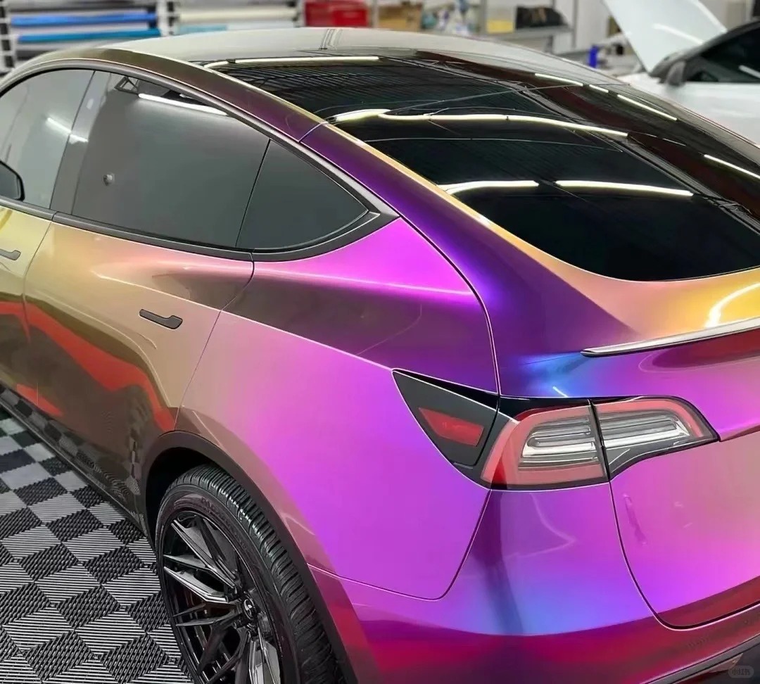 PET Gloss Shifting Green Purple Car Vinyl Wrap review aegerhtr 03