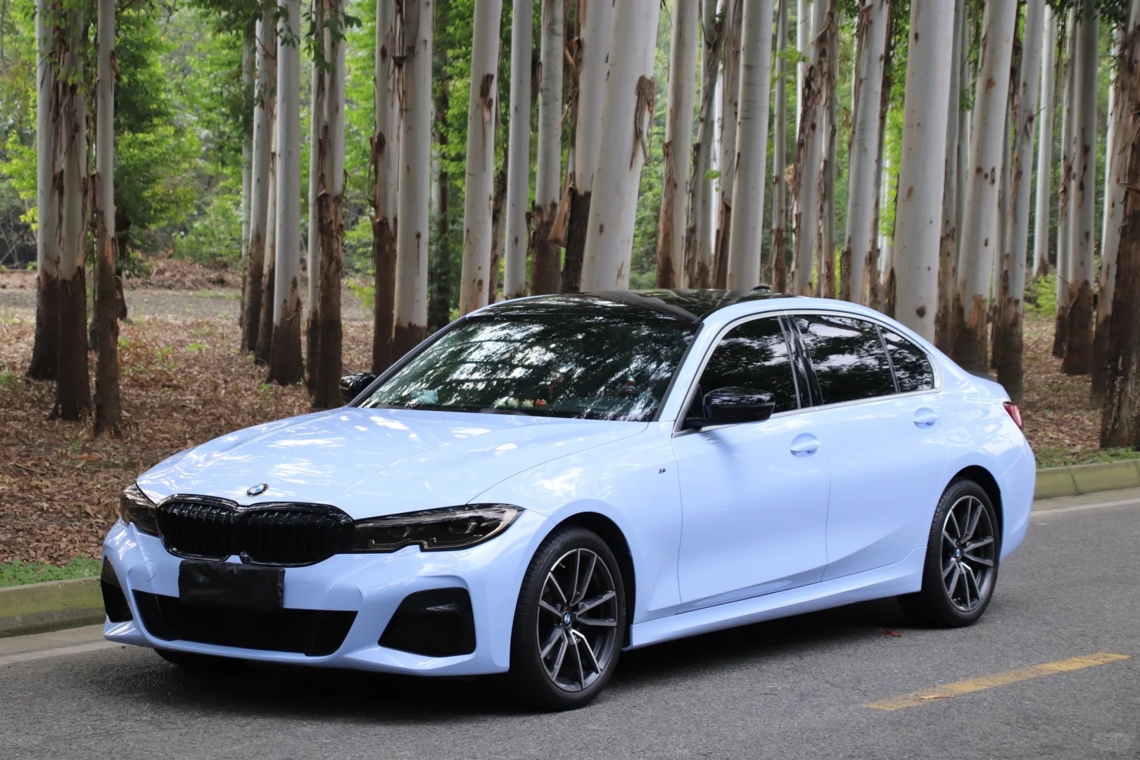 Glossy Crystal Baby Blue Car Vinyl Wrap review hgvg 02