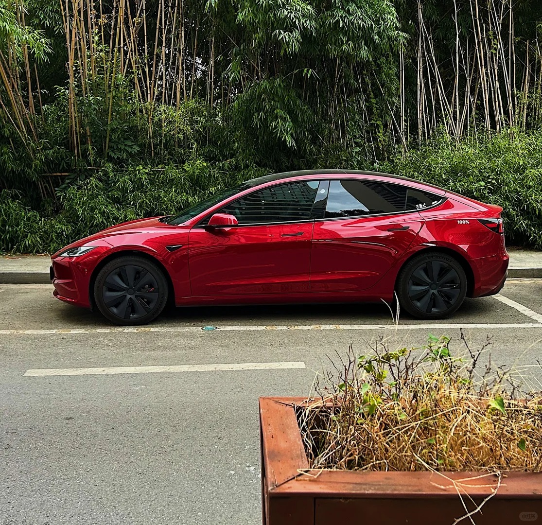 PET Gloss Metallic Cherry Red Car Vinyl Wrap review ydjtyj 02