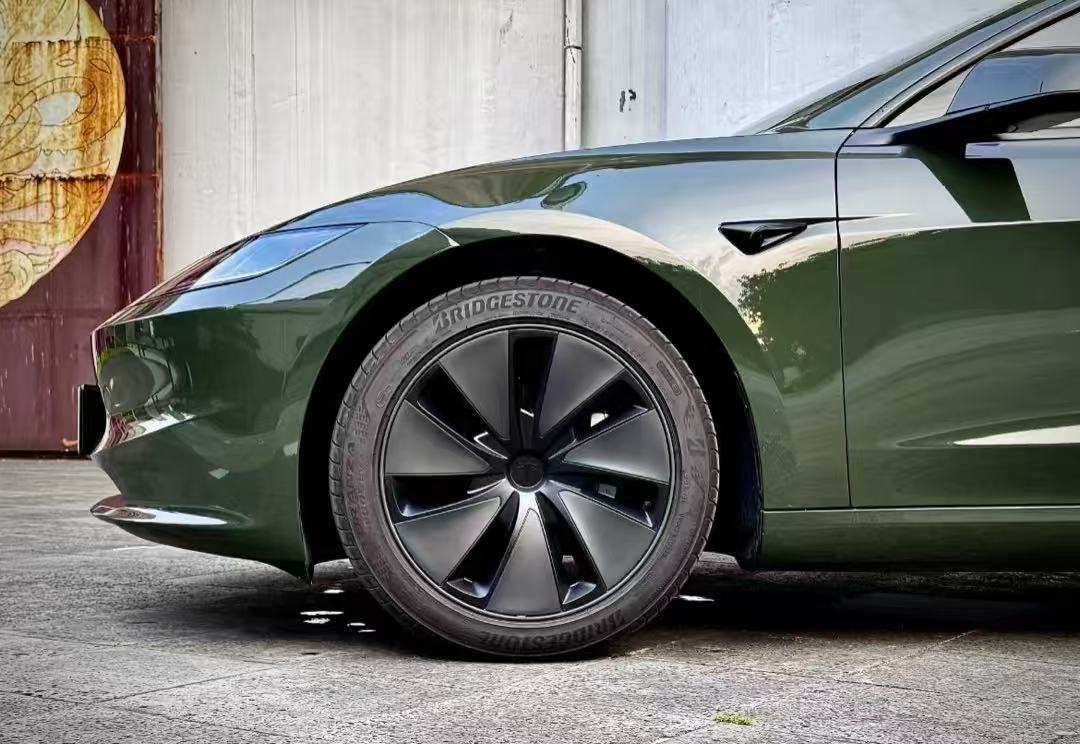 Black Olive Car Vinyl Wrap review ewgre 02