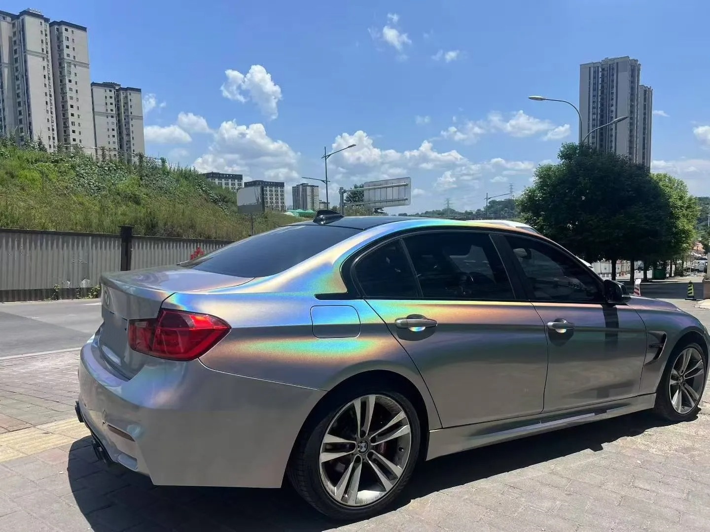 Laser Electroplated Silver Car Vinyl Wrap review 0