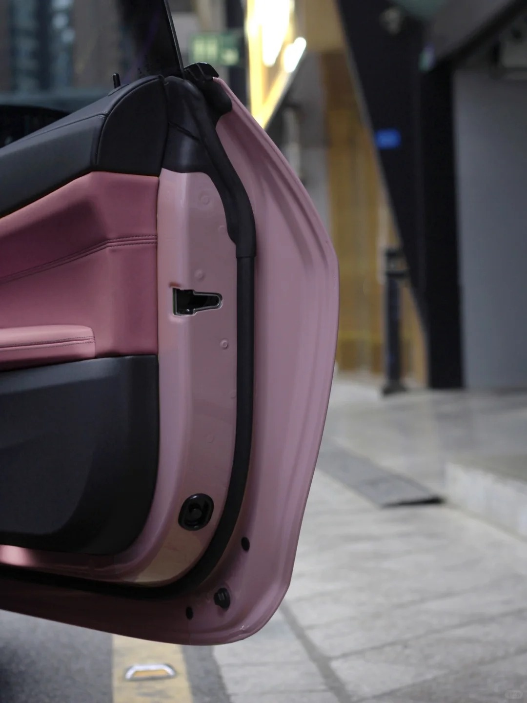 Glossy Oolong Milk Tea Pink Car Vinyl Wrap review 2