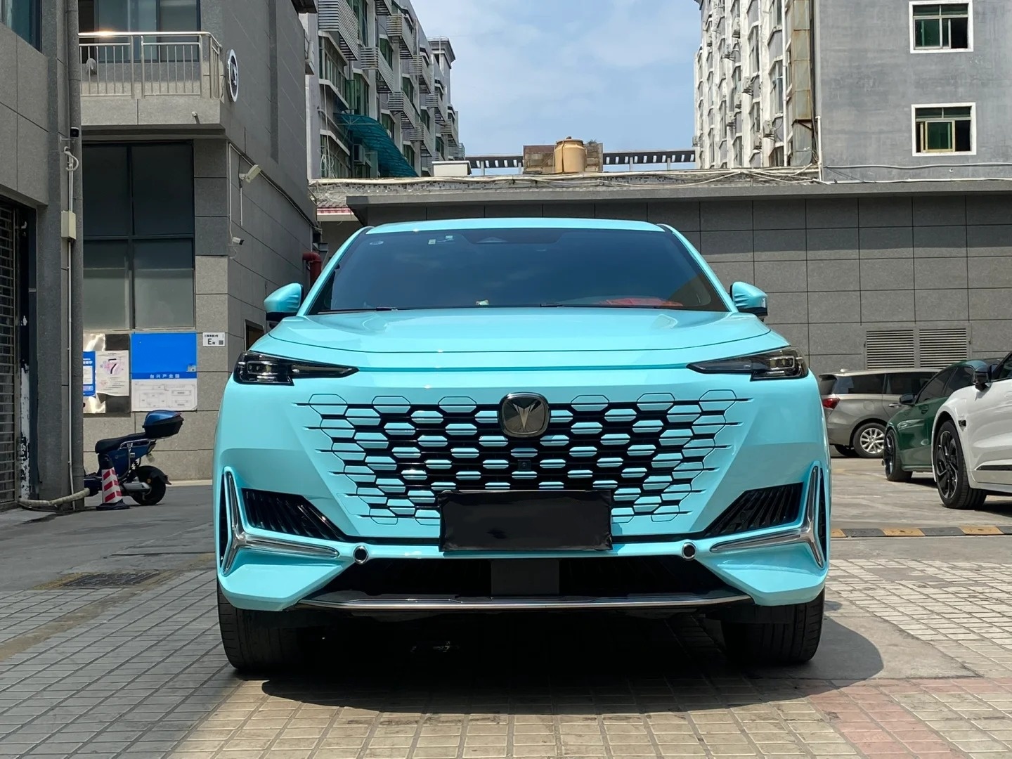 Super Gloss Tanager Blue Car Vinyl Wrap review 1