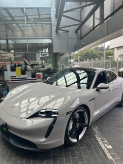 Gloss Porsche Grey Car Vinyl Wrap review wtew 02