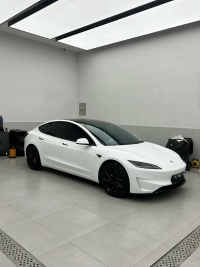 Satin Pearl White Car Vinyl Wrap review 0