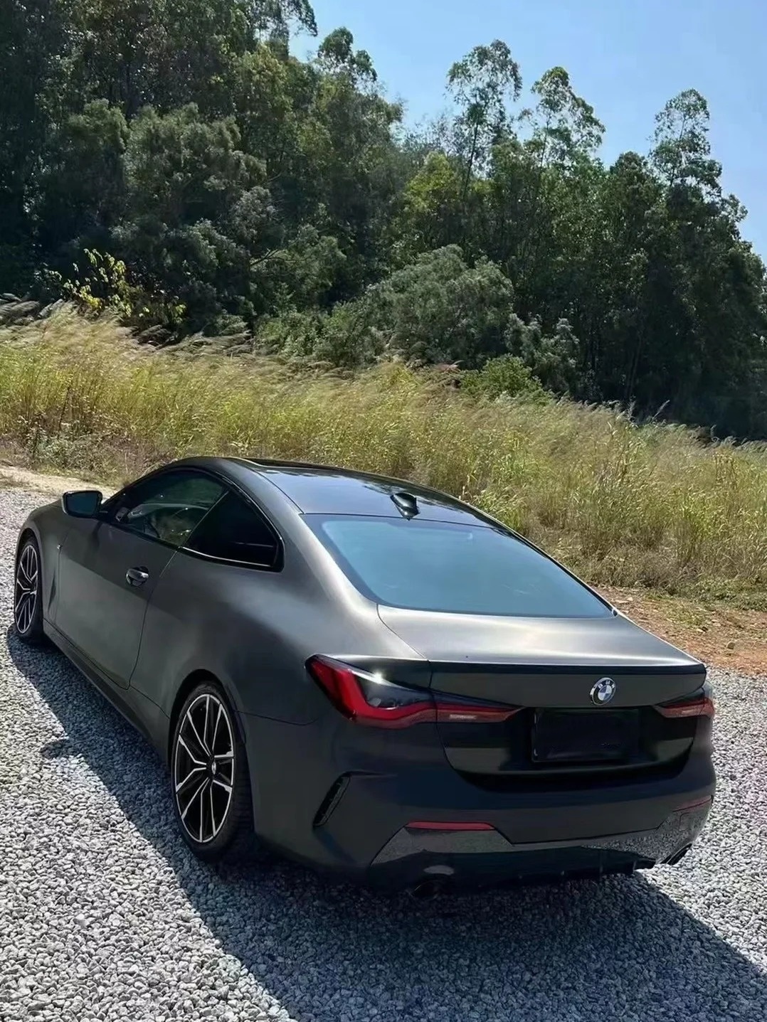 Matte Metallic Brushed Black Car Vinyl Wrap review cvuif 02