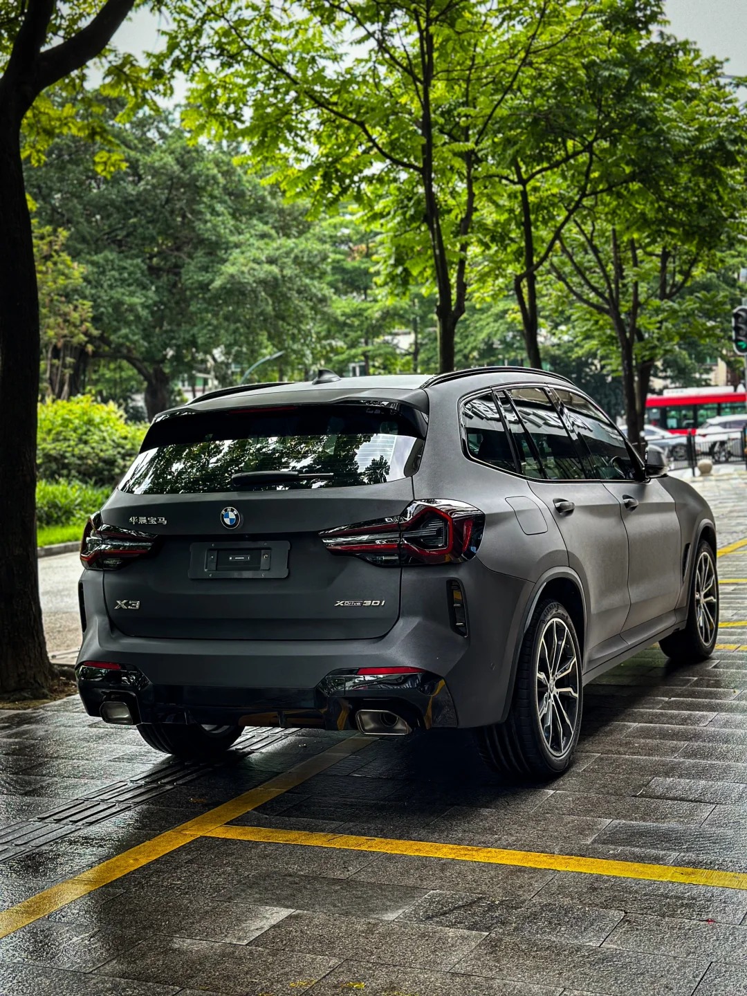 Matte Metallic Brushed Black Car Vinyl Wrap review safe 03