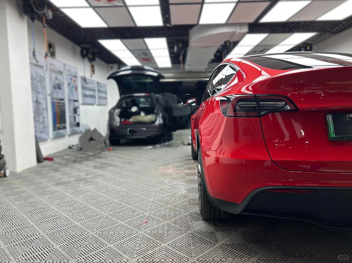 Super Gloss Candy Red Car Vinyl Wrap review fdgreg 02