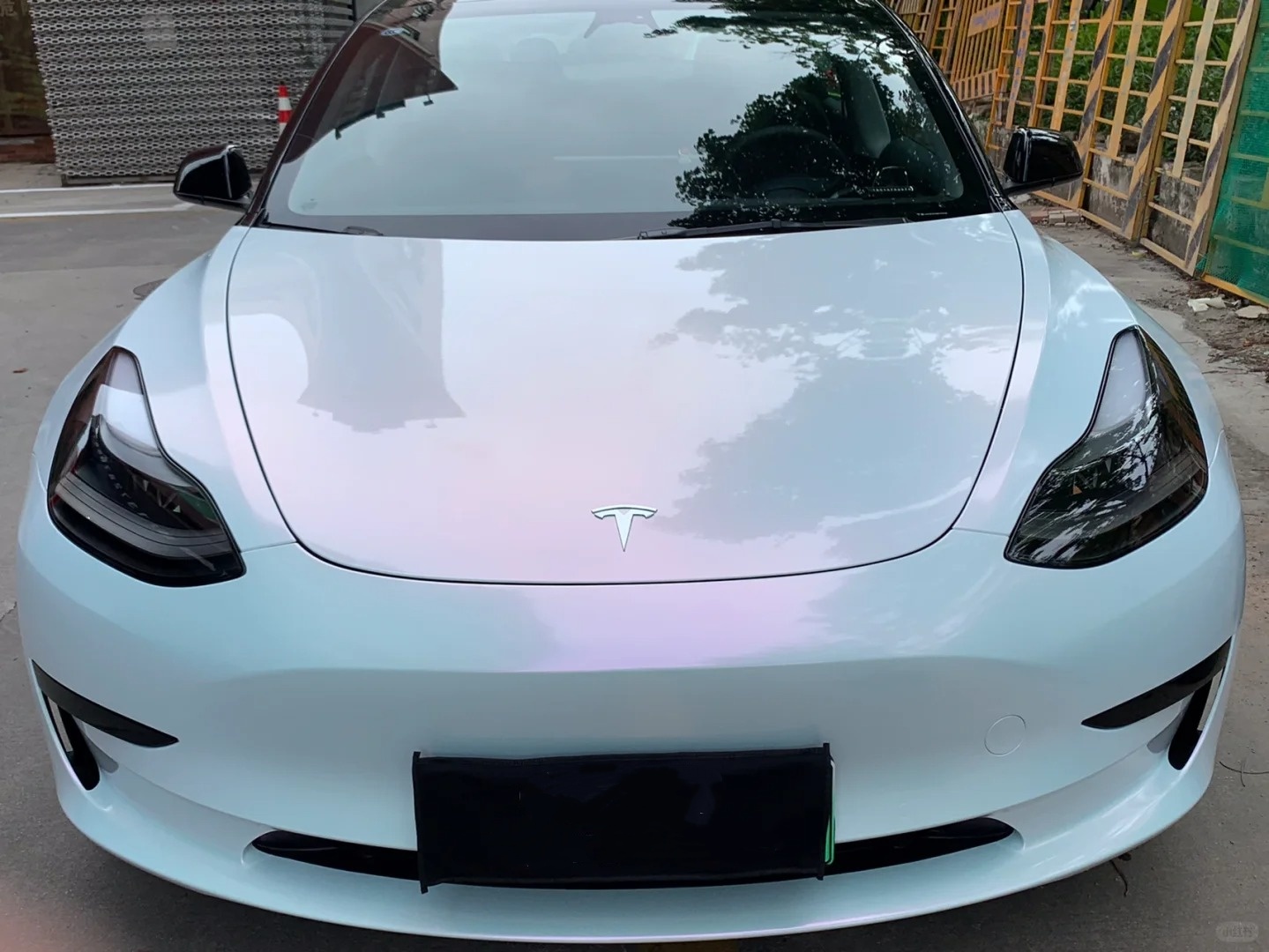 BMW Gloss PET Diamond Pink White Car Vinyl Wrap review safe 04