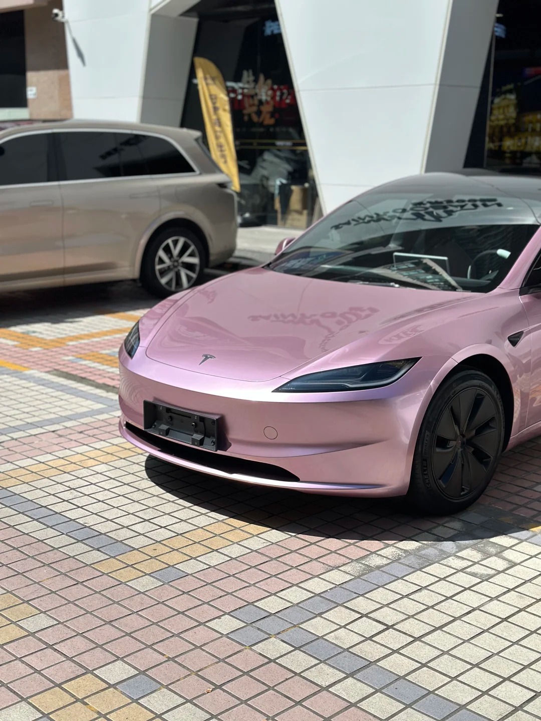 Porsche BMW Tesla  Benz Gloss PET Bentley Passion Pink Car Vinyl Wrap review 1