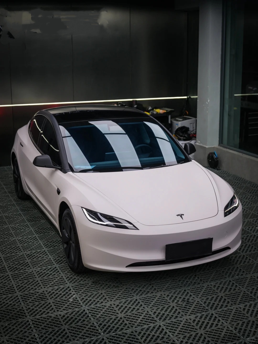 Tesla Ultimate Flat Baby Pink Car Vinyl Wrap review ege 01