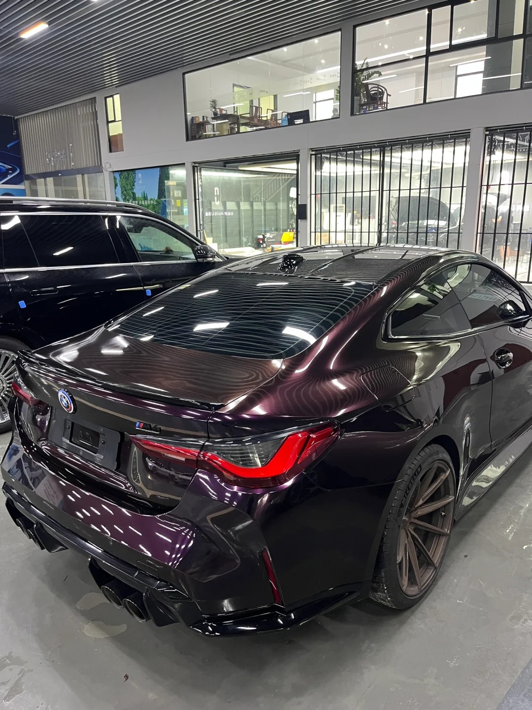 PET Gloss Metallic Gloss Gentian Purple Car Vinyl Wrap review 2