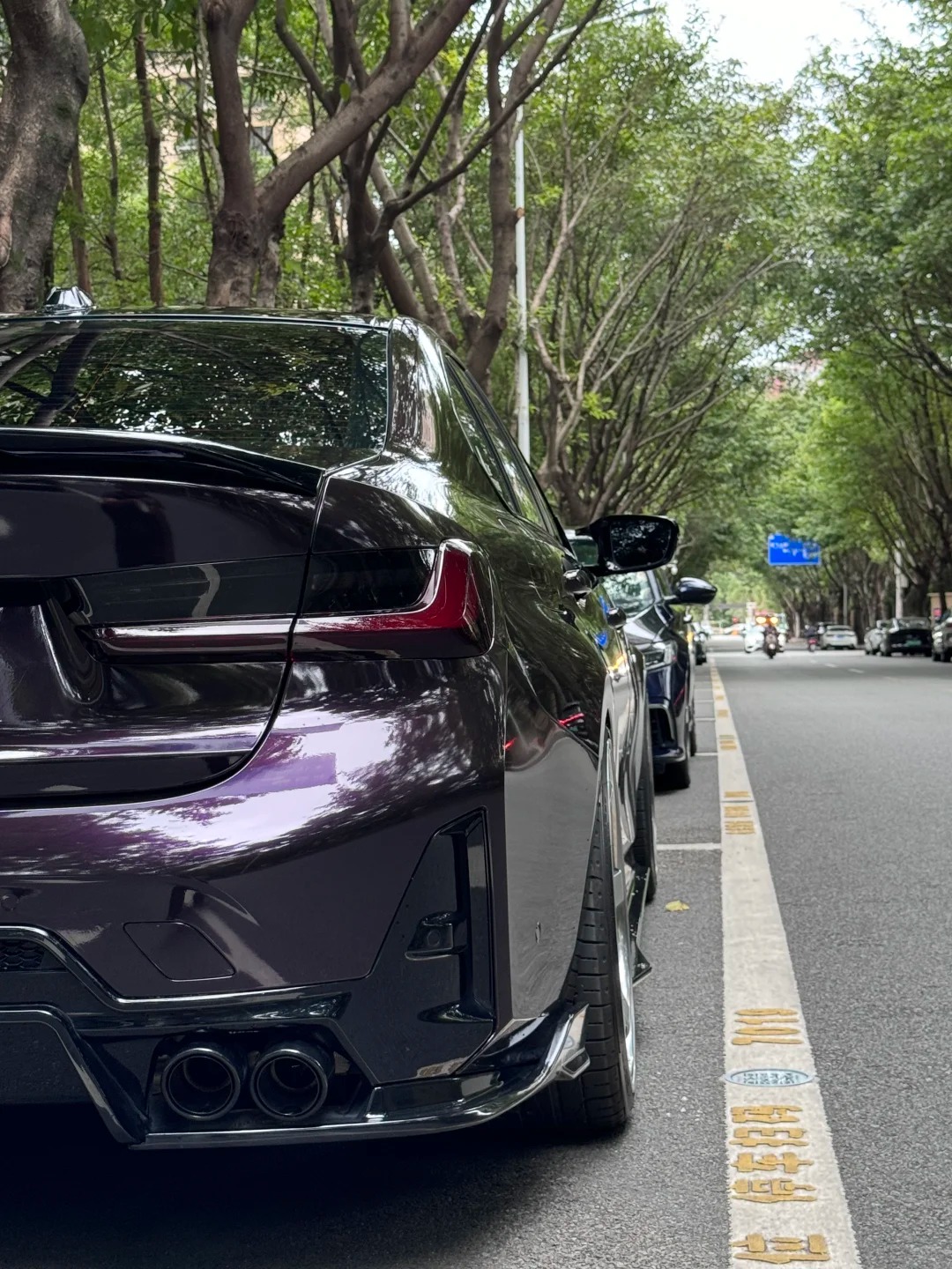 PET Gloss Metallic Gloss Gentian Purple Car Vinyl Wrap review 1