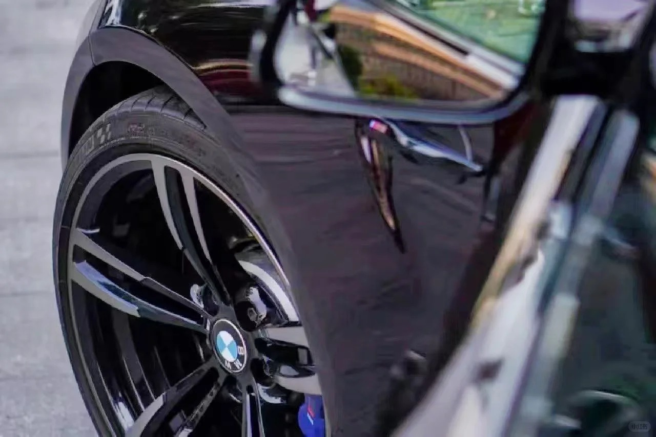 PET Gloss Metallic Gloss Gentian Purple Car Vinyl Wrap review 1