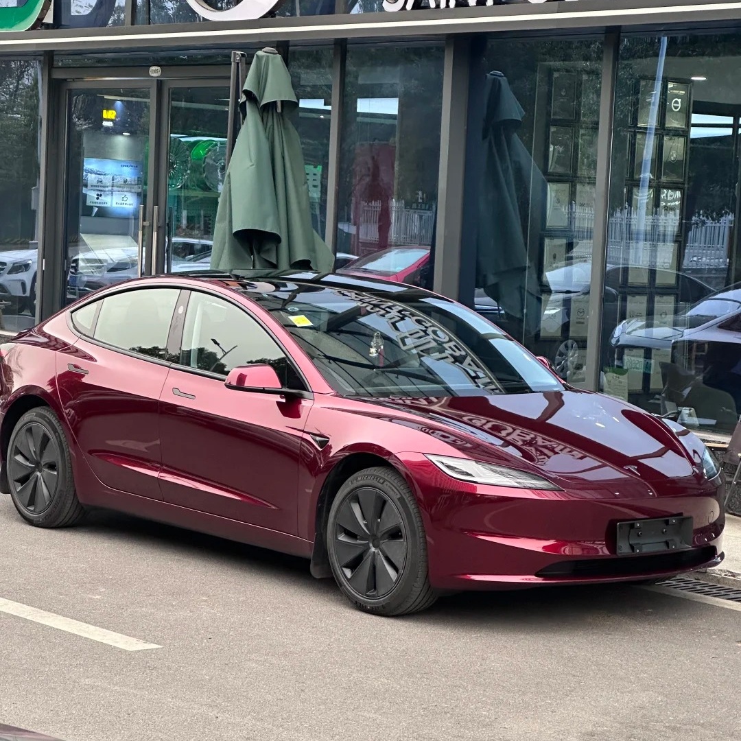 PET Liquid Metallic Dragon Blood Red Car Vinyl Wrap review dsgtr 01