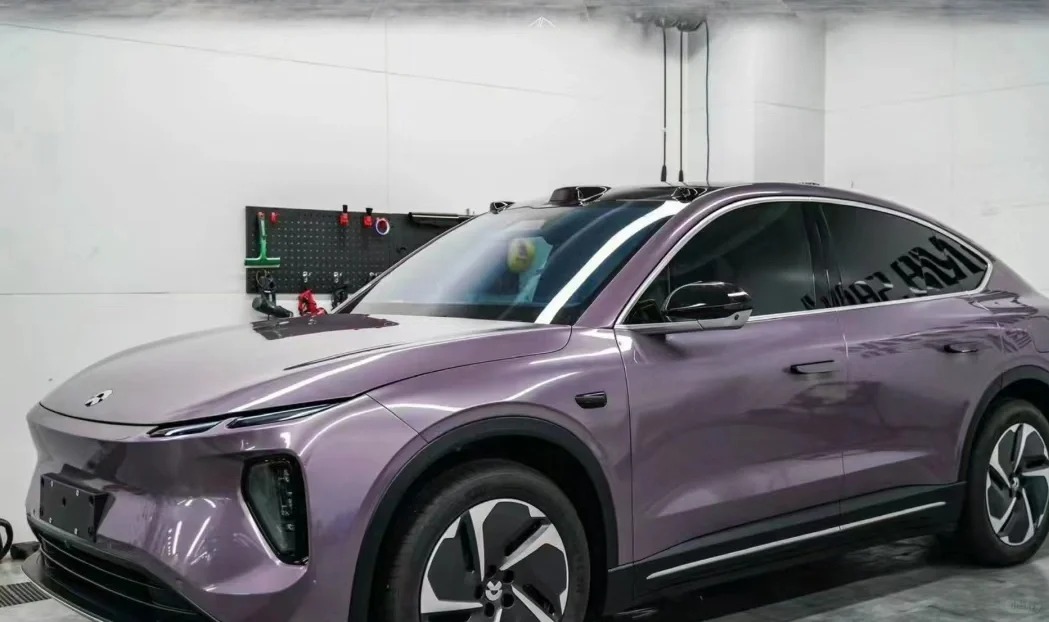 Gloss Liquid Metallic Viola Purple Car Vinyl Wrap review sagrdg 02