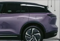 Gloss Liquid Metallic Viola Purple Car Vinyl Wrap review 1