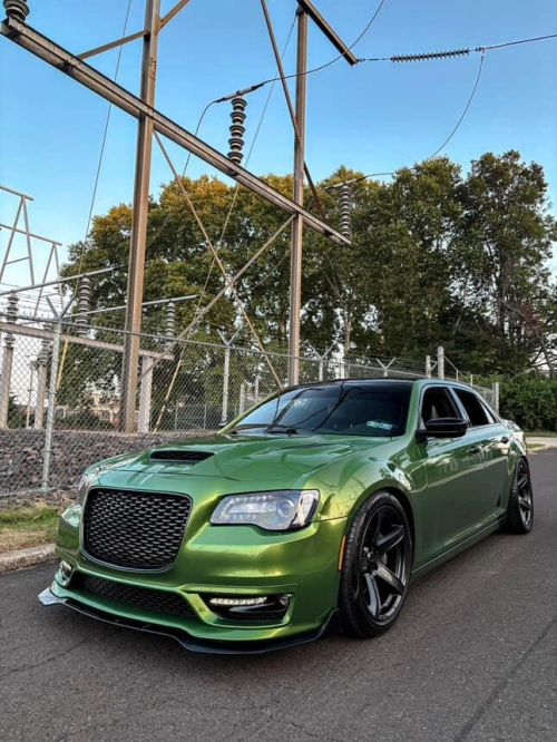 Gloss Metallic Mamba Green Car Vinyl Wrap review 