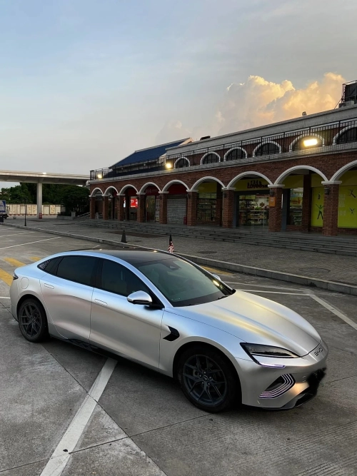 Matte Chrome Alexander Silver Car Vinyl Wrap review 