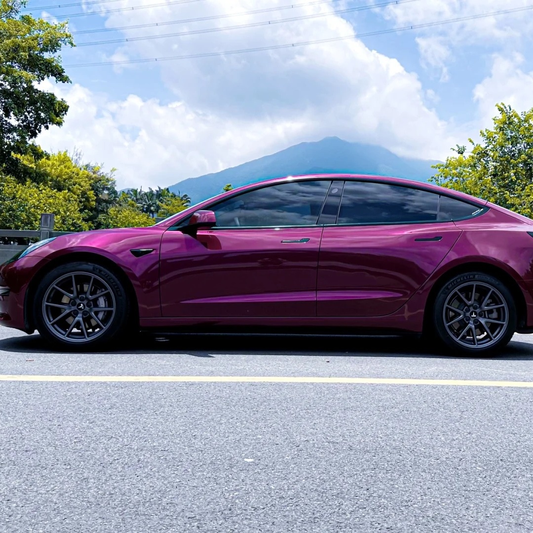 PET Glossy Metallic Rubellite Purple Vinyl Wrap review gfjyti6ry 01