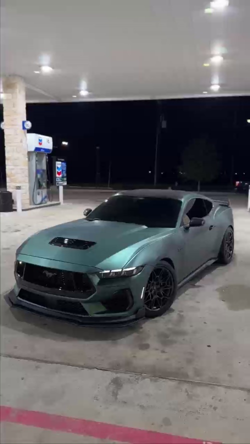 Ultra-Matte Midnight Green Car Vinyl Wrap review 