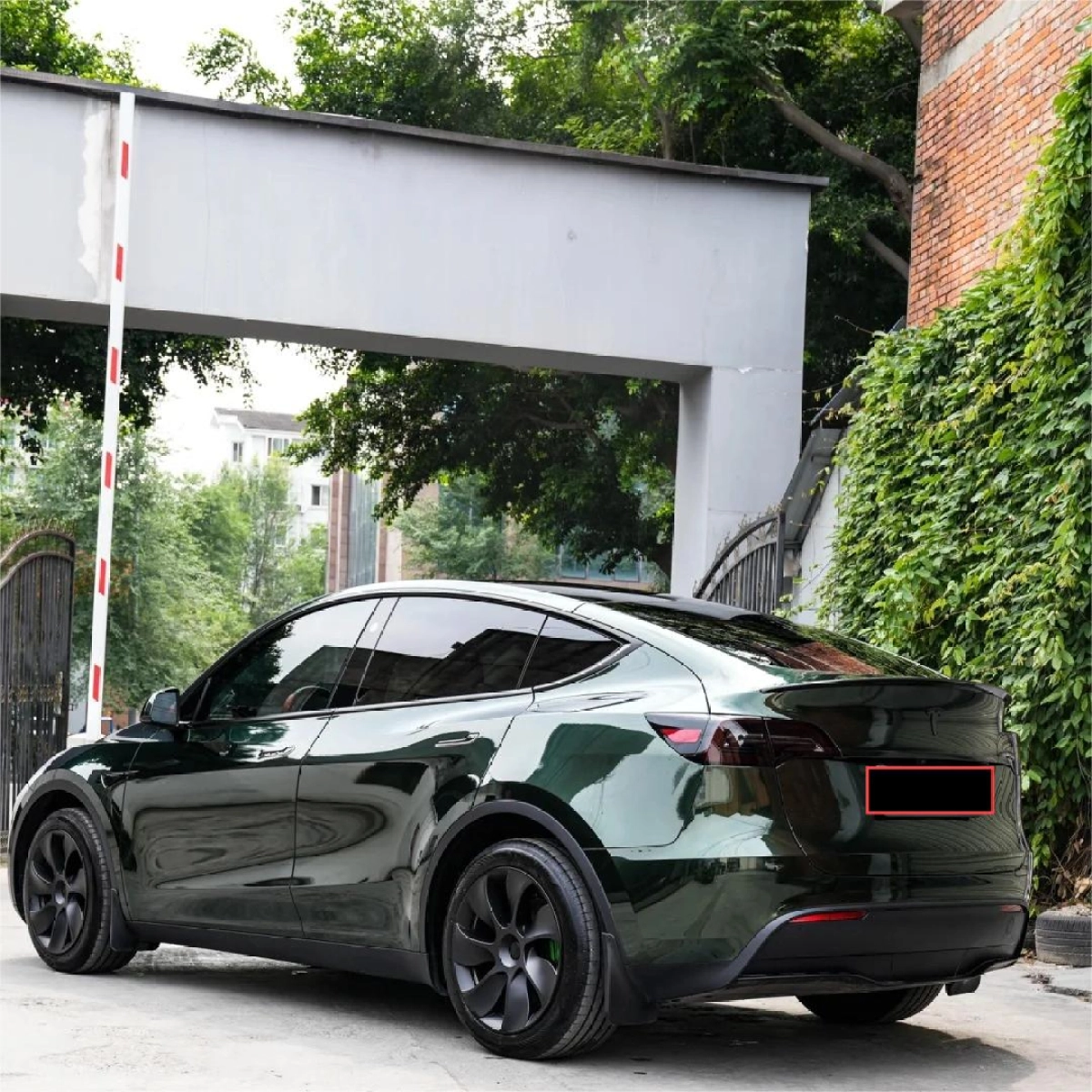 PET Gloss Metallic Midnight Green Car Vinyl Wrap review fgryt 02