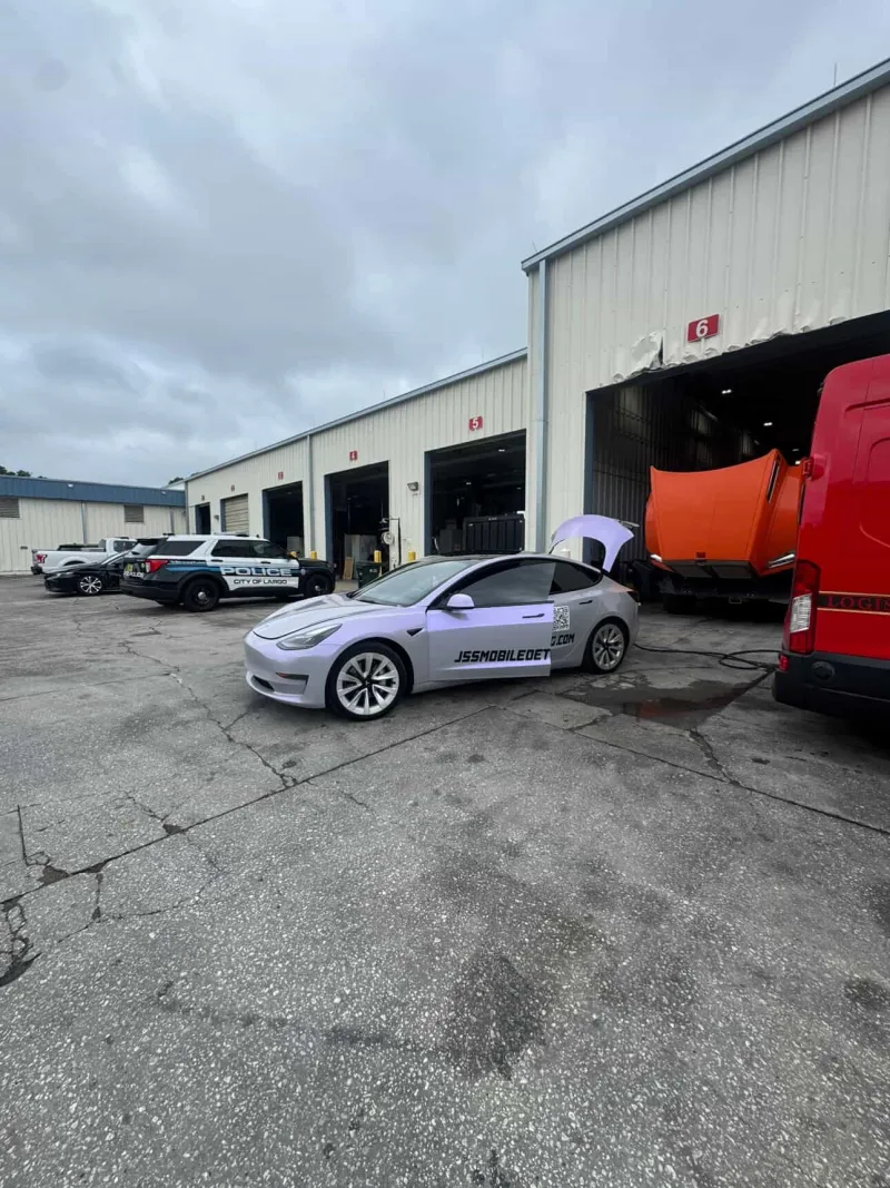  PET Gloss Technological Grey To Purple Car Vinyl Wrap review dsgre 02