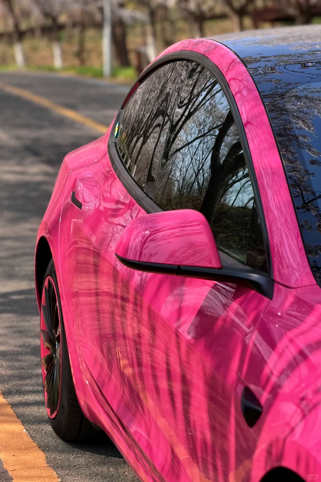 PET Super Gloss Rose Red Car Vinyl Wrap review fdbr 01
