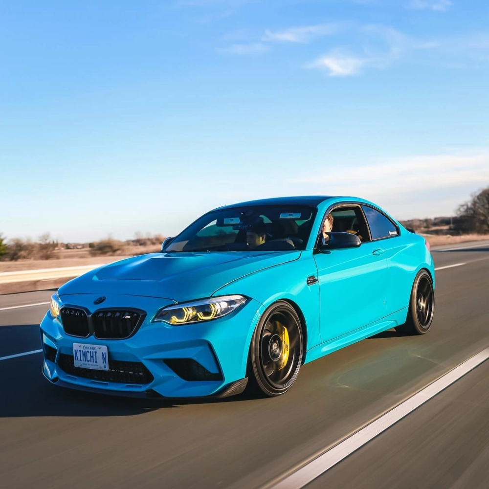 PET Super Gloss Miami Blue Car Vinyl Wrap review dsgd 03