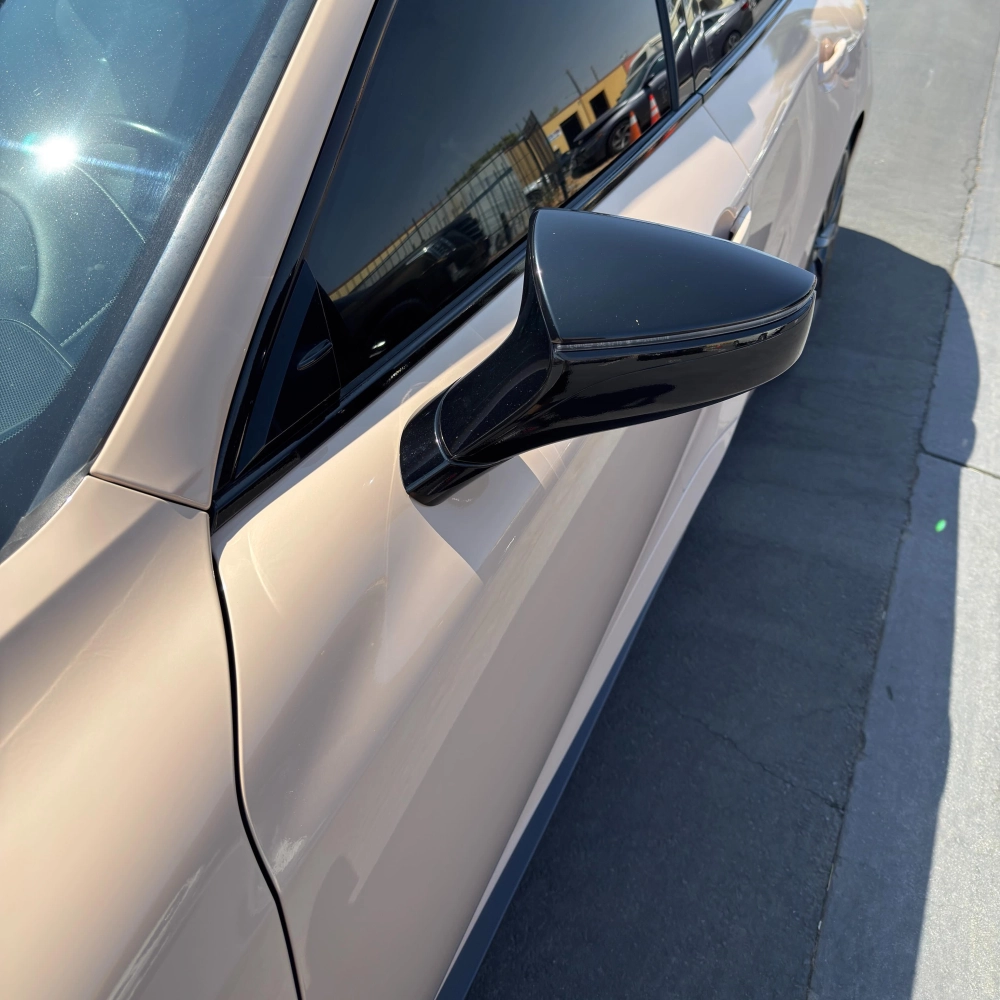 PET Super Gloss Shine Latte Car Vinyl Wrap review David 01