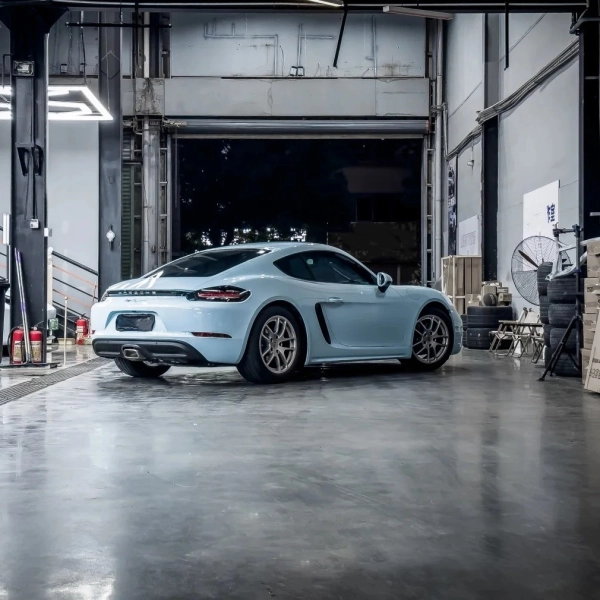 PET Porsche Bentley Gloss Ice Blue Car Vinyl Wrap review gfny 04