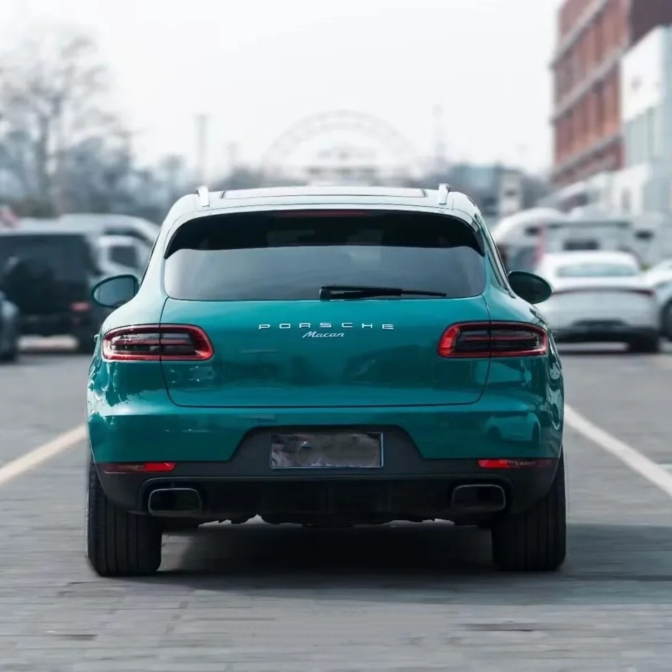 Super Gloss Pine Green Car Vinyl Wrap review gnre 04