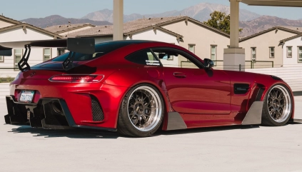 Gloss Metallic Vampire Red Vinyl Wrap