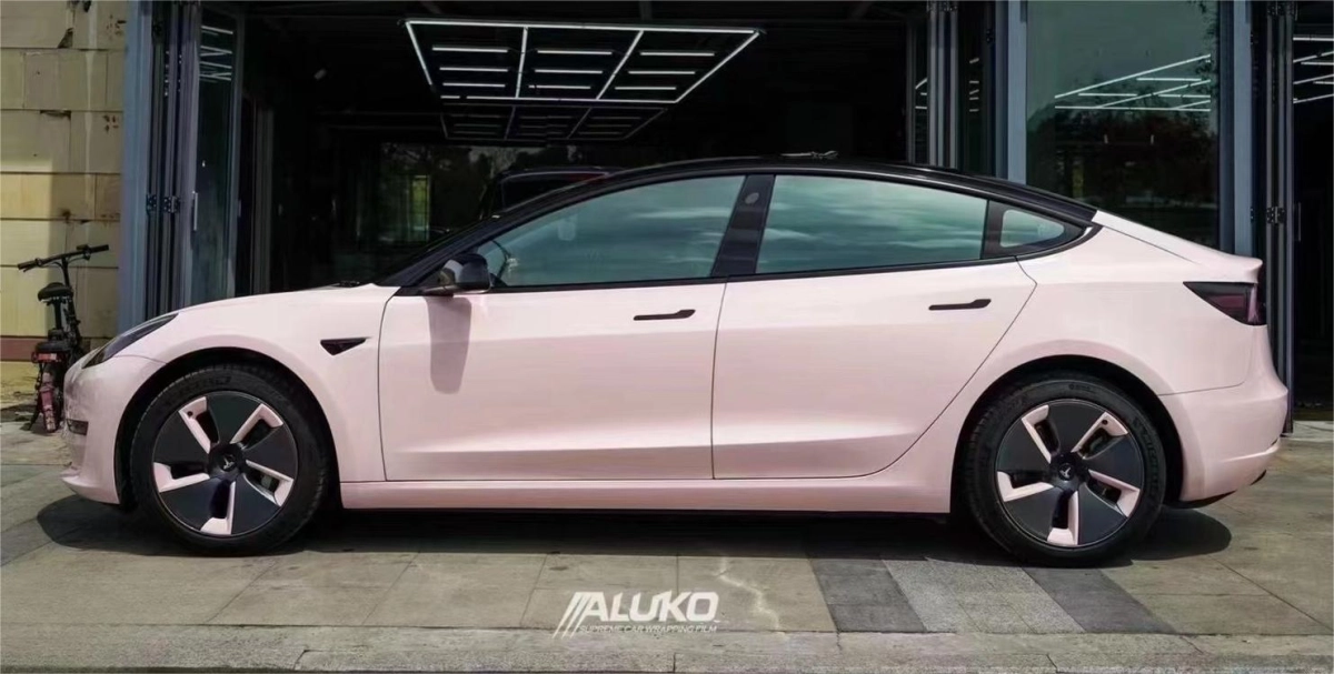 Tesla Model 3 Wrap- Super Gloss Pale Pink 