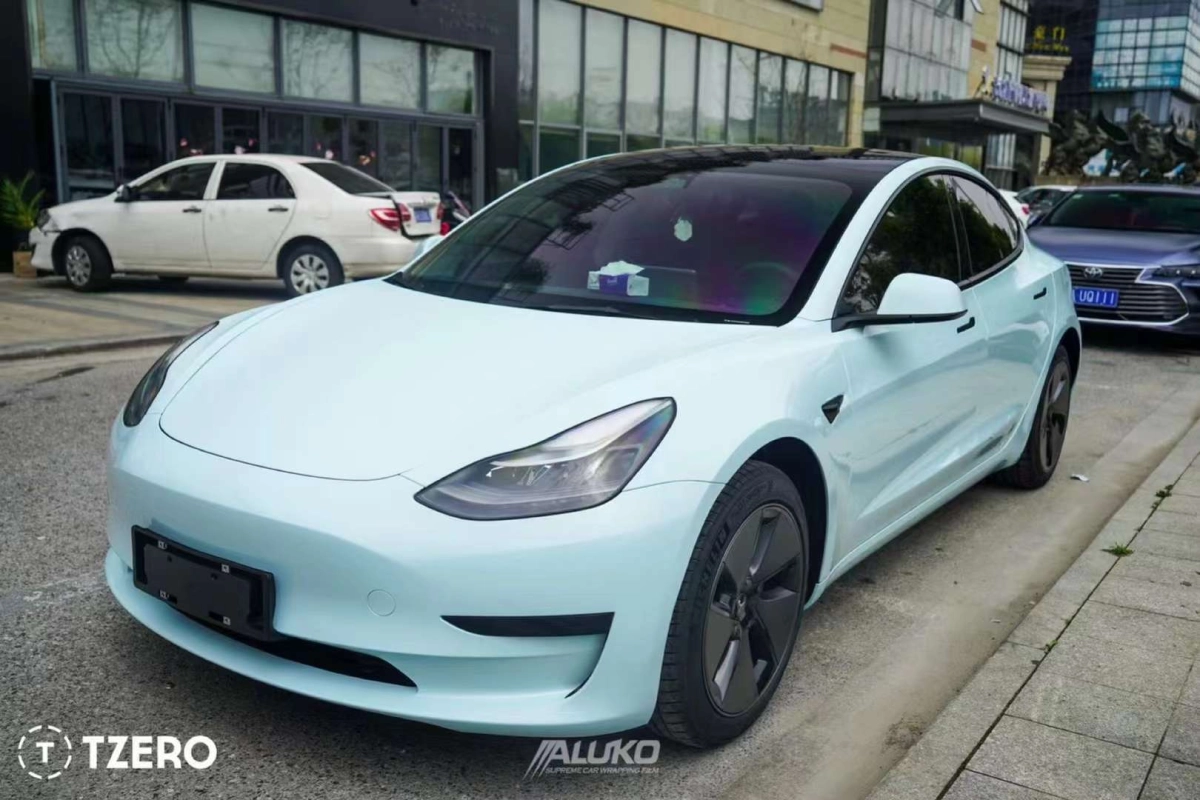 Tesla Model 3 Wrap - Super Gloss Glacier Blue