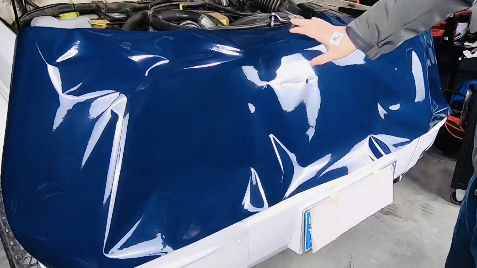 How To Vinyl Wrap A Car? | Carwraponline.com