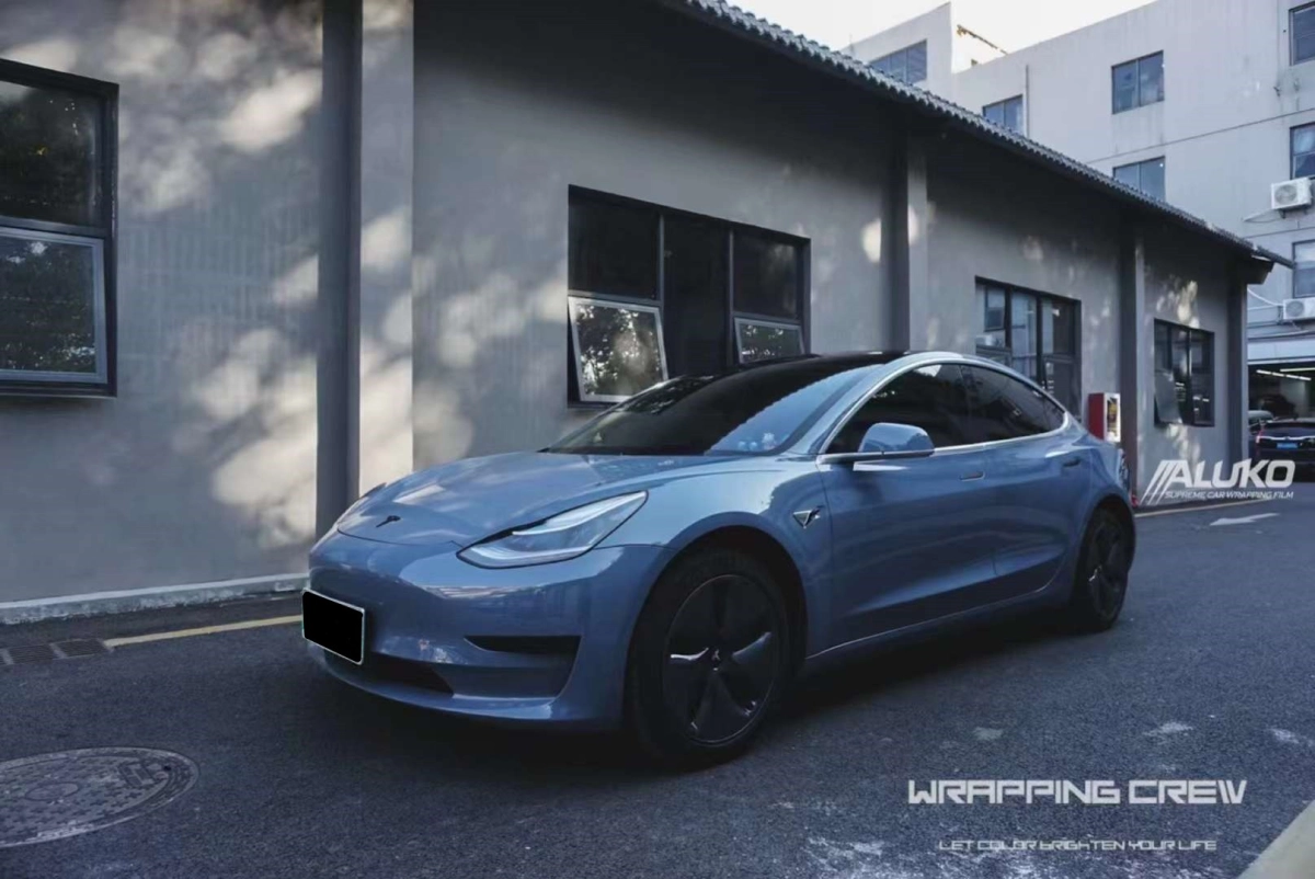 Tesla Model 3 Wrap - Super Gloss China Blue