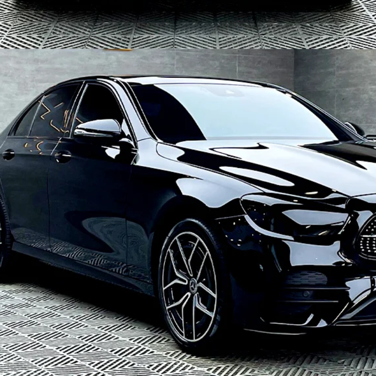 The Super Gloss Piano Black Car Vinyl Wrap embodies the perfect fusion of luxury and protection. 
Installing the Super Gloss Piano Black Car Vinyl Wrap requires professional expertise and equipment.