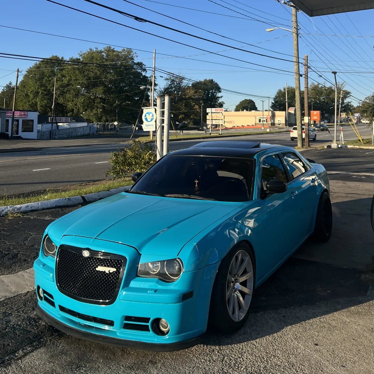 Henry provided feedbacks on his Miami Blue car vinyl wrap cooperated with carwraponline.  
The car vinyl wrap was praised for its high quality and excellent fit.