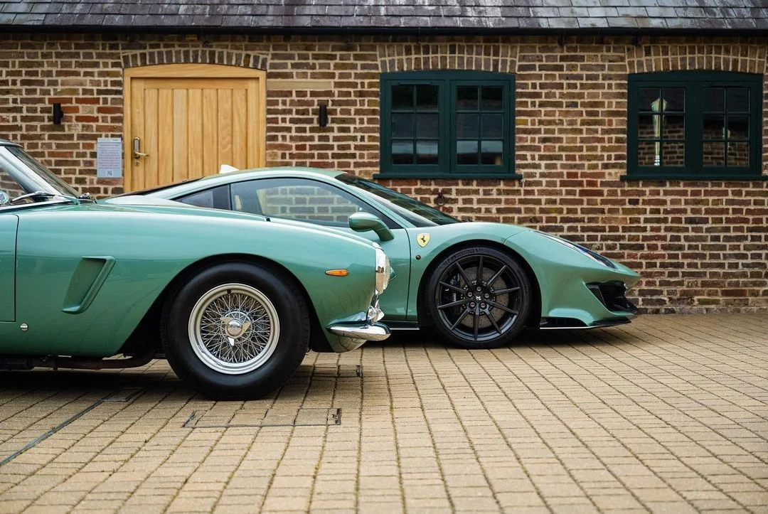 Ferrari Gloss Verde Francesca Green Car Vinyl Wrap