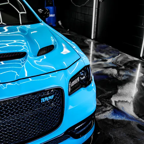 5 Reasons to Choose Super Gloss Sky Blue Car Vinyl Wrap