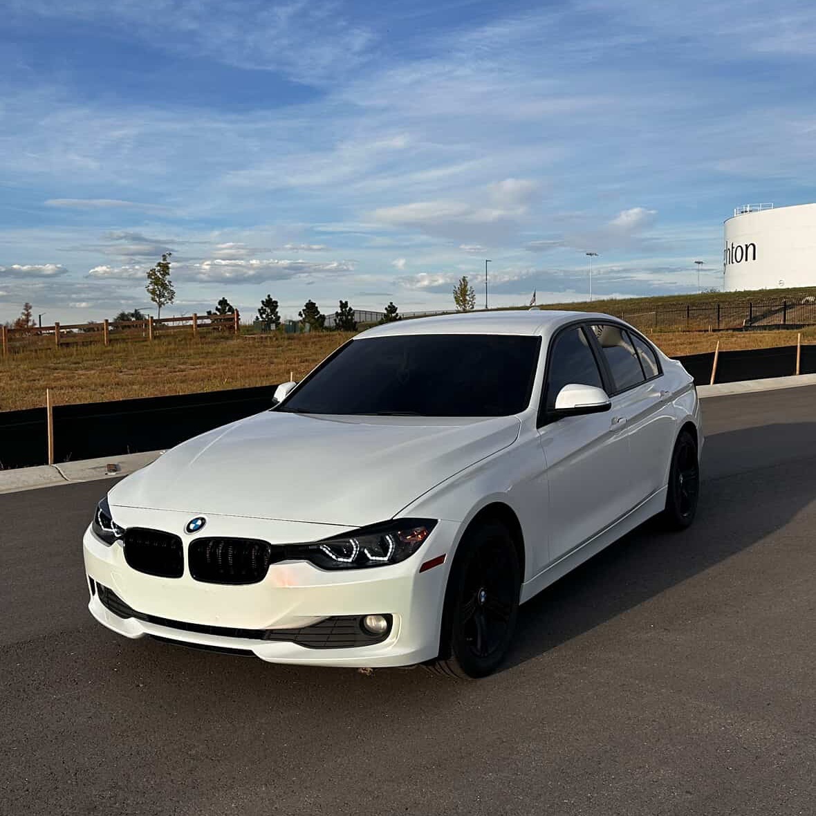 Gloss White Red Car Vinyl Wrap