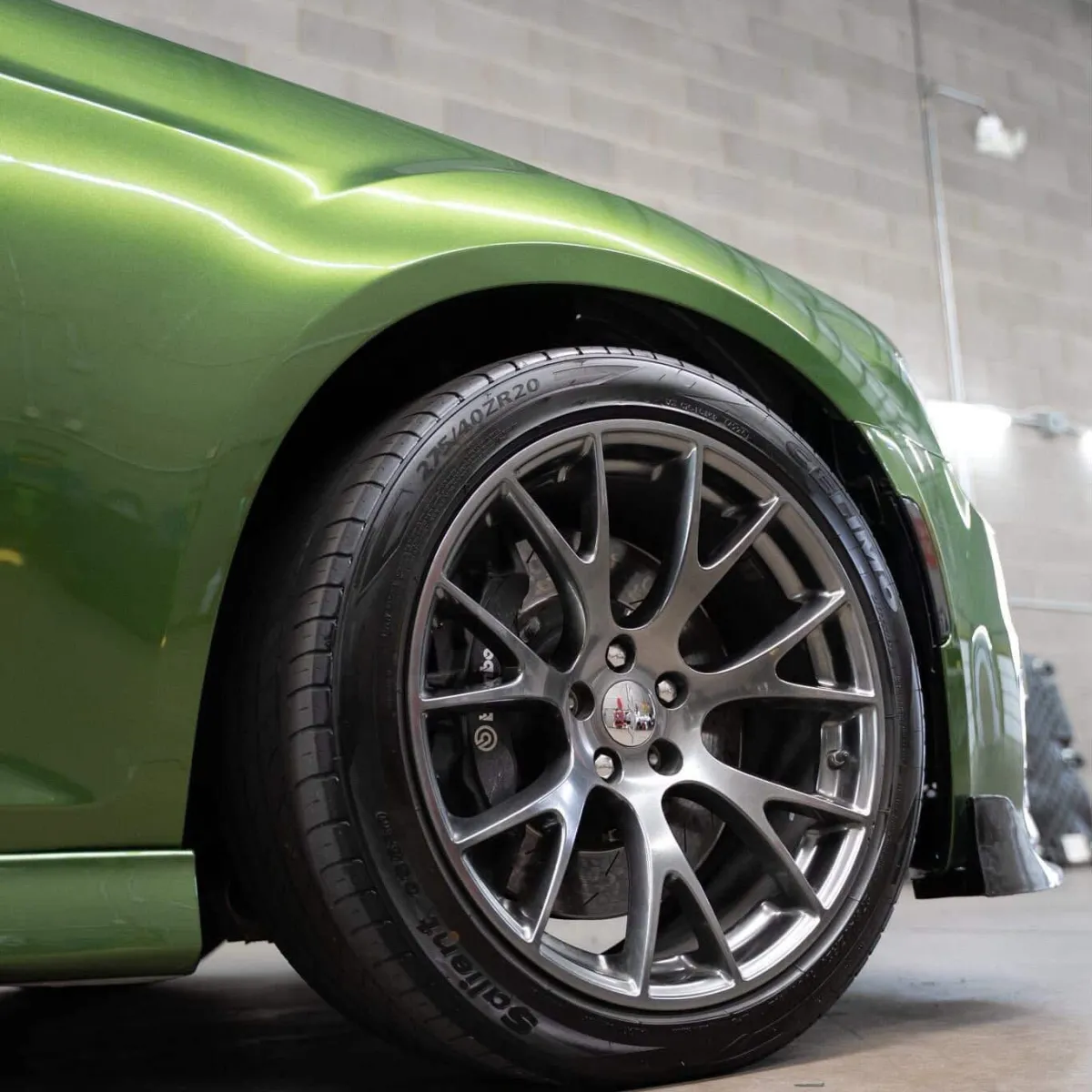 Gloss Metallic Mamba Green Car Vinyl Wrap