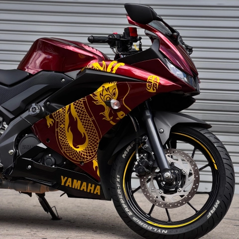 Discover the Magic of PET Liquid Metallic Dragon Blood Red Wrap