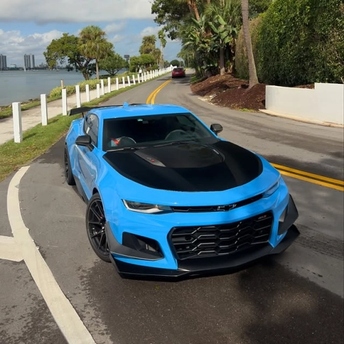 Unlock Your Style with Gloss Crystal Blue Sky Car Vinyl Wrap