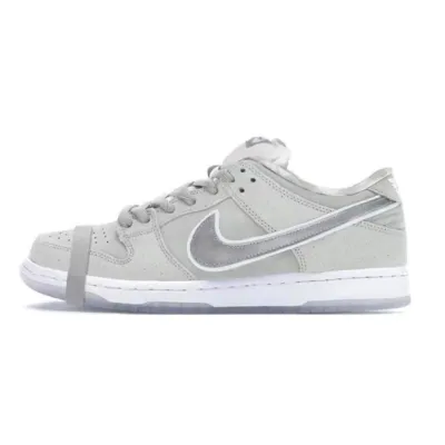 LJR Batch Nike SB Dunk Low White Lobster (Friends and Family) FD8776-100 01