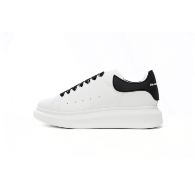 Alexander McQueen Sneaker Vinyl 01
