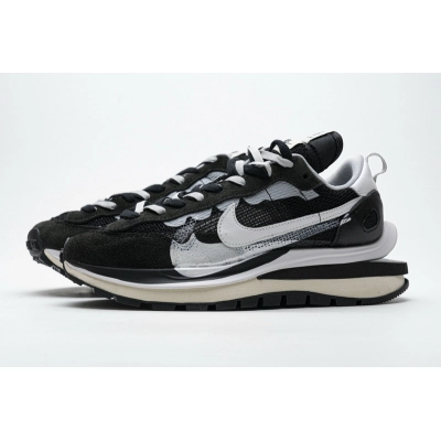 PK God Batch Nike Vaporwaffle sacai Black White CI9928-001 01