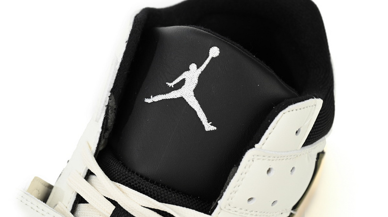 Travis Scott x Jordan Cut the Check SP Medium Olive