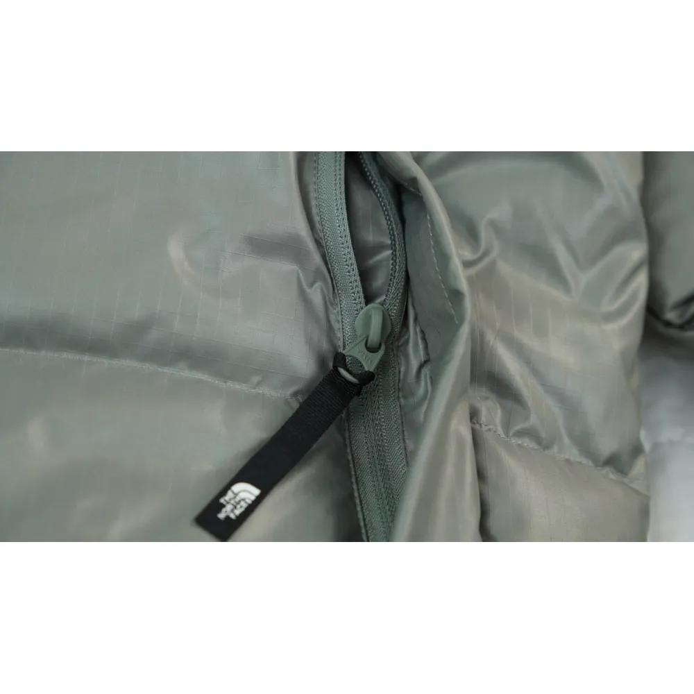 the n0*h F**e splicing white and grey down jacket